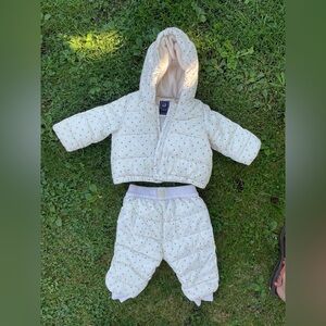 GAP polka dotted winter jacket and pants